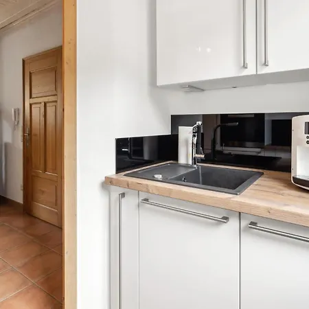 2 Bedroom Gorgeous In 아파트 Pommern