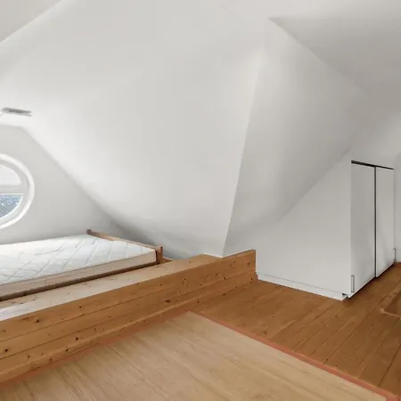 아파트 2 Bedroom Gorgeous In *
