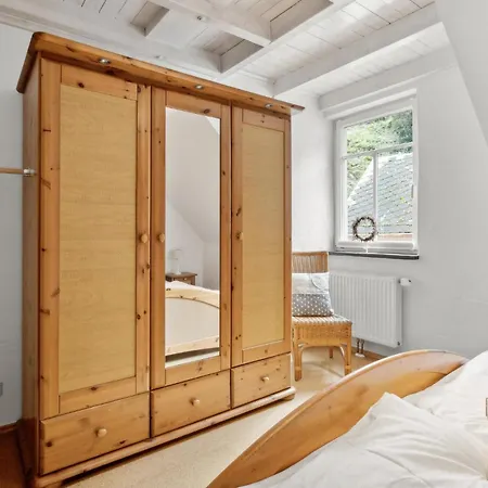 2 Bedroom Gorgeous In 아파트 *
