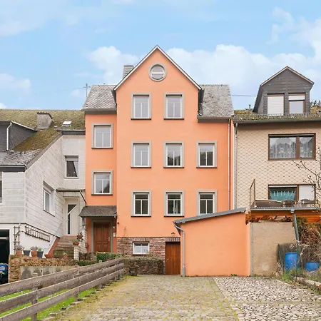 2 Bedroom Gorgeous In Pommern